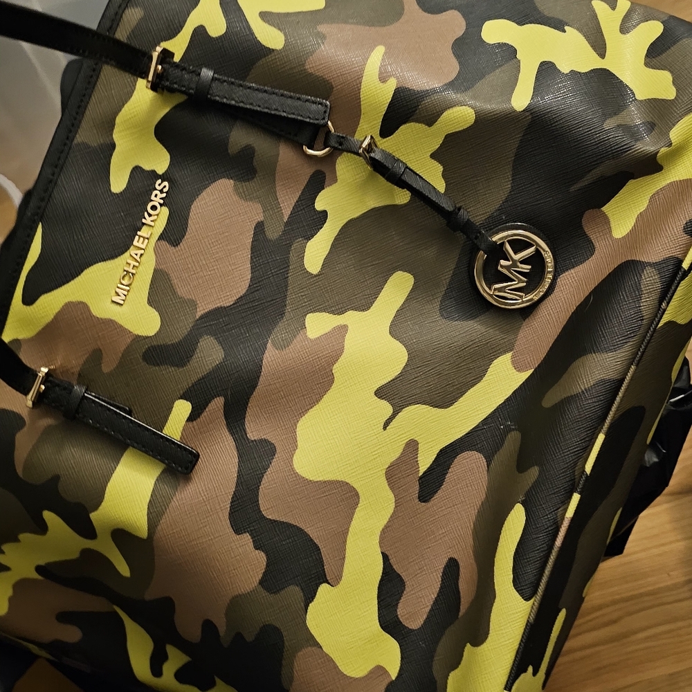 Michael Kors Camouflage Tote - Brown and Green